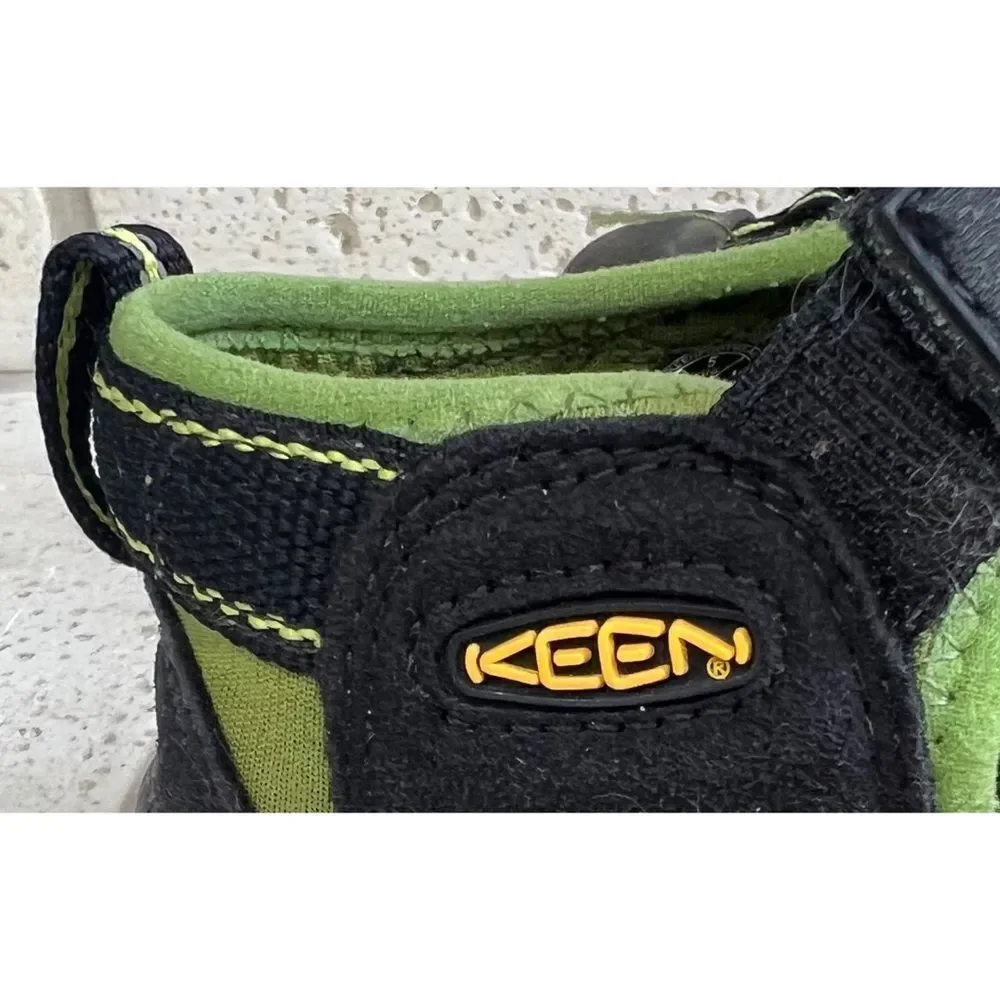 Keen NEWPORT H2 Youth Kids Black Lime Green Waterproof Sandals Size 5